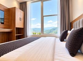The Forest Season Resort, - A Premium Property & Open Terrace in Mussoorie, готель у місті Масурі