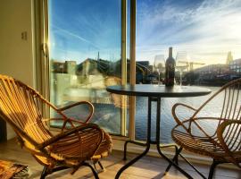 Houseboat Concordia B&B, hotel dicht bij: Artis, Amsterdam