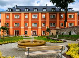 Uzdrowisko Cieplice - Jelenia G&oacute;ra - Długi Dom, acomoda&ccedil;&atilde;o com onsen em Jelenia G&oacute;ra