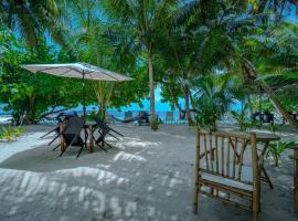 LVIS Pool Villa, hotell sihtkohas Dharavandhoo