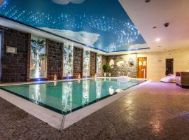 Airport View Hotel and Secret Spa, hotel v destinaci Lusk