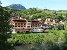 Family Hotel Enica, hotel Tetevenben