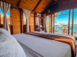 Hotel My Love Bacalar Lagoon Front -Gratis Renta Kayyaks, hotel em Bacalar
