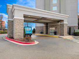 Hampton Inn & Suites Charlotte-Airport, hotel a Charlotte