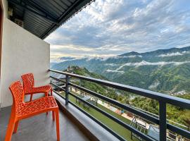 Elvora On The Edge - A Valley View Luxury Property, hotel di Mussoorie