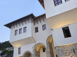 Palorto Inn, hotel v mestu Gjirokastër