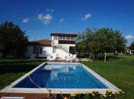 Вила Бела - Villa Bella - Near Kranevo and Albena