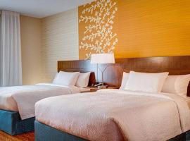 Fairfield Inn & Suites by Marriott Detroit Canton, hotell i Canton