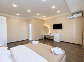WHITE HOTEL GYUMRI, hotel v destinácii Gyumri