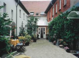 Antik Apartments Spreewald/Vetschau, романтичен хотел в Фечау