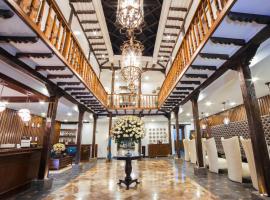 Felicia Hotel & Suites, hotel near Mariscal Lamar International Airport - CUE, Cuenca