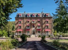 Logis Hôtel - Le Manoir de Sauvegrain, hôtel à Saint-Lambert