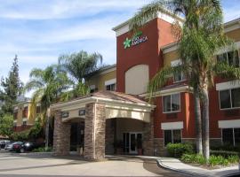 Extended Stay America Suites - Los Angeles - Monrovia, viešbutis mieste Monrovija