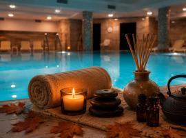 Royal Grand Hotel and Spa - All Inclusive and Free beach accsess، فندق في كافارنا