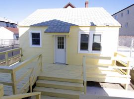 Shore Beach Houses - 38 D Lincoln Avenue, hotel in Seaside Heights
