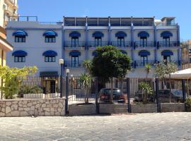 Hotel Al Faro, hotell i Licata