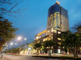 Muong Thanh Grand Cua Lo Hotel: Cửa Lô şehrinde bir otel