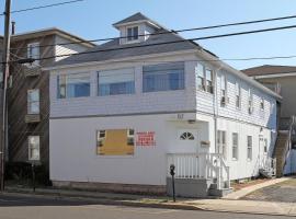 Shore Beach Houses - 57 Dupont Ave, παραθεριστική κατοικία σε Seaside Heights