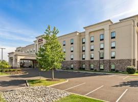 Hampton Inn & Suites Philadelphia/Bensalem, hotel in Bensalem