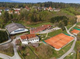 Hotel & Tennis Riederhof, hotel v destinaci Mantscha