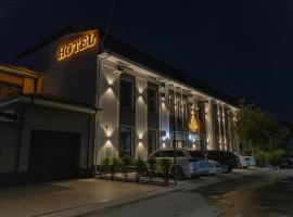 Layan Hotel Tashkent, hotel em Toshkent-Passajir Bekati