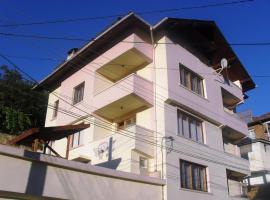 Vitosha Guest House, alquiler vacacional en Devin