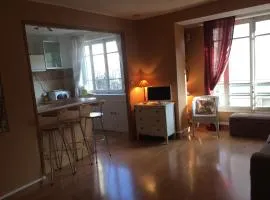 36 M2 between Presqu'île and university