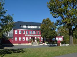 Zum Roten Hirsch im Grünen Wald, hotel a Saalfeld