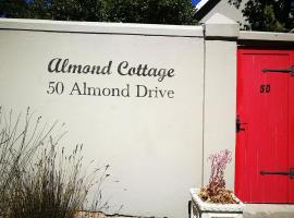 Almond Cottage Bed & Breakfast, familiehotell i Somerset West