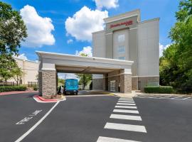 Hampton Inn & Suites Charlotte-Airport, hotel en Charlotte