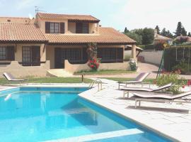 Villa Style Provencal, maison de vacances à Gignac-la-Nerthe