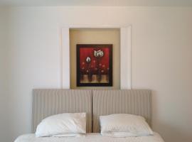 Repton Private Hotel, hotell i Romford