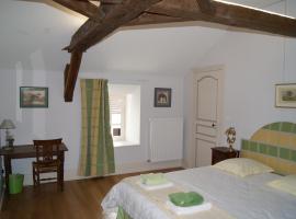 Château de Fontnoble, hotel v destinaci Biozat