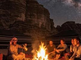 Sunrise Magic Camp, hotel en Wadi Rum