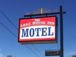 The Lake House Inn, hotel sa parkingom u gradu Laurie