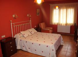 Alojamiento Rural Sierra Luz: Ribatajadilla'da bir ucuz otel