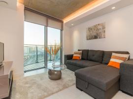 Royal Style Apartment - 5 mins walk to ExCeL London, hotel v Londýně