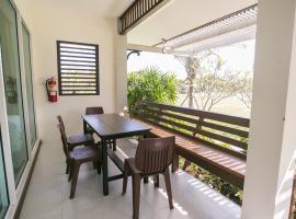 Nisasiri Boutique Resort, hotel v destinaci Laem Sing