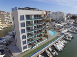 RNET - Apartments Roses Port Trebol