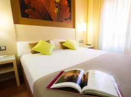 Hotel Condes de Haro, hotel near Agoncillo Airport - RJL, Logroño