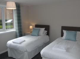 Glenrothes Central Apartment, hotell med parkering i Glenrothes
