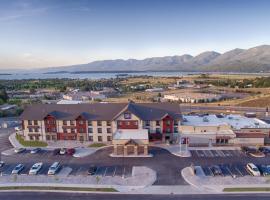 Red Lion Ridgewater Inn & Suites Polson, hotel en Polson