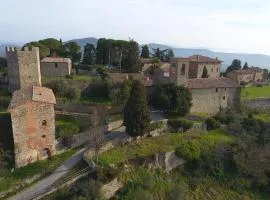 Castello di Mongiovino