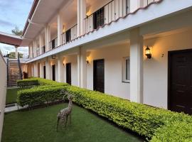 Bardo INN Hotel, hótel í Granada