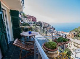 Luxury Seaview Apartments Manarola by Arbaspàa, hotell med parkeringsplass i Manarola