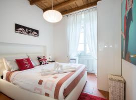 Soleluna Apartments - by Relais Di Giada, hotel v destinaci Como