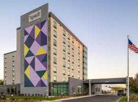 Spark By Hilton Madison Central, מלון במדיסון