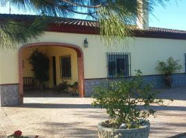 Alojamiento Rural VillaSol, holiday rental in La Piedra de la Sal