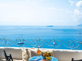 Villa Santa Chiara Positano Suites, hotel Positanóban