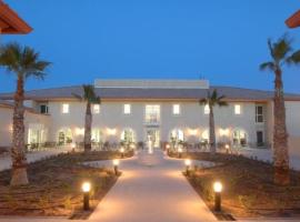 Hotelience Les Jasses De Camargue – hotel w mieście Aimargues